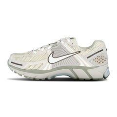 NIKE ZOOM VOMERO 5 OREWOOD TRAINERS