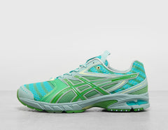 UB9-S GEL-DS TRAINER 14