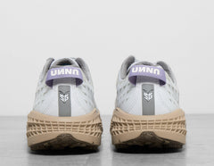 x UNNA Speedgoat 2