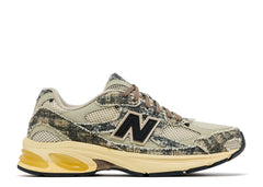 New Balance 2010 Joe Freshgoods Bag Lady