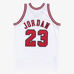 Mitchell & Ness Michael Jordan White Chicago Bulls 1997/98 Authentic Jersey