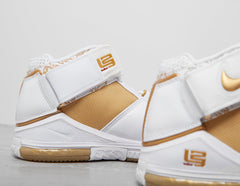 Zoom LeBron II QS