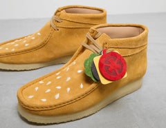x Vandy The Pink Wallabee Boot