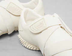Mostro Women's