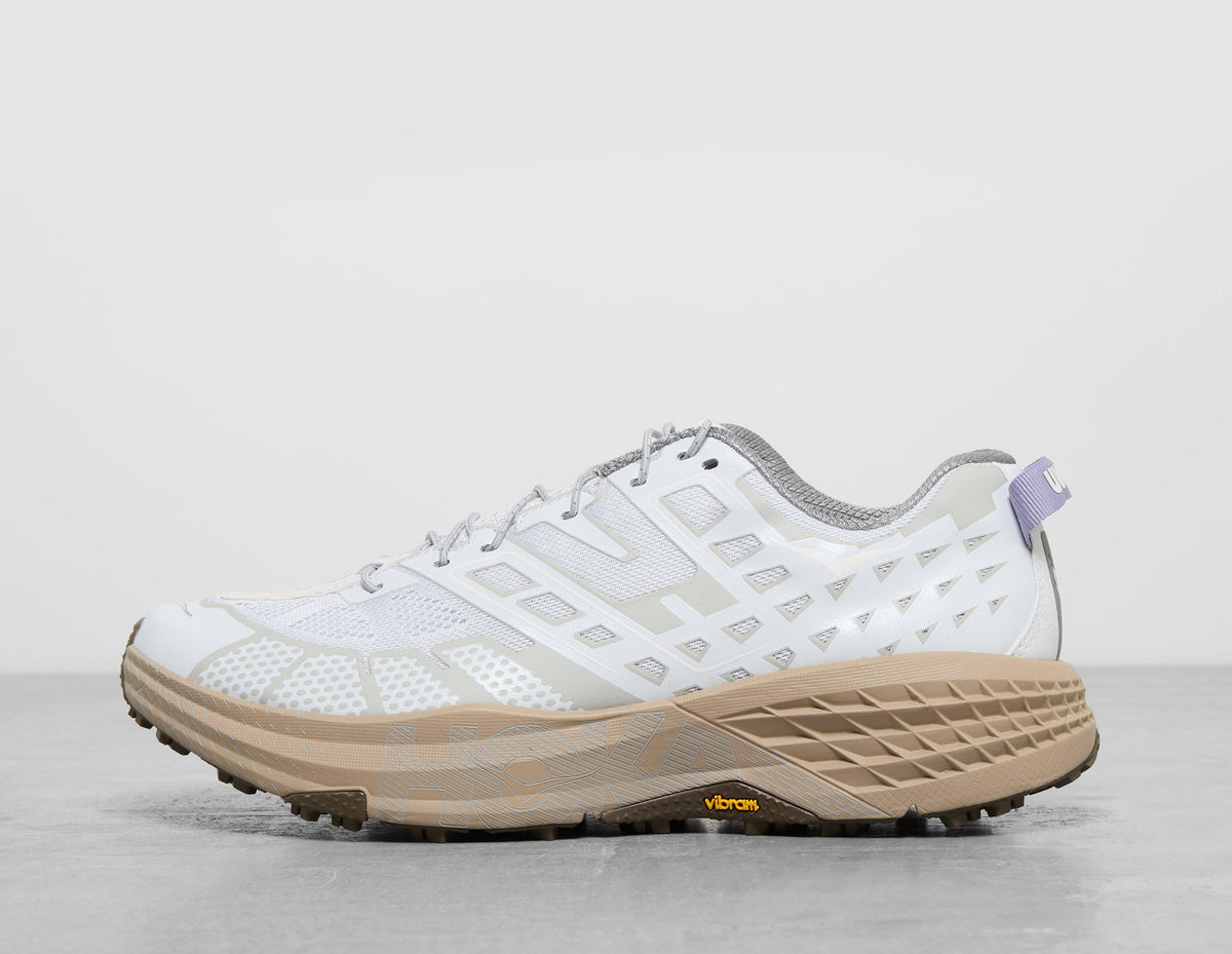 x UNNA Speedgoat 2
