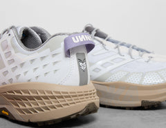 x UNNA Speedgoat 2
