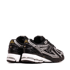 New Balance Unisex 1906R Black Dark Silver Core U1906RCF
